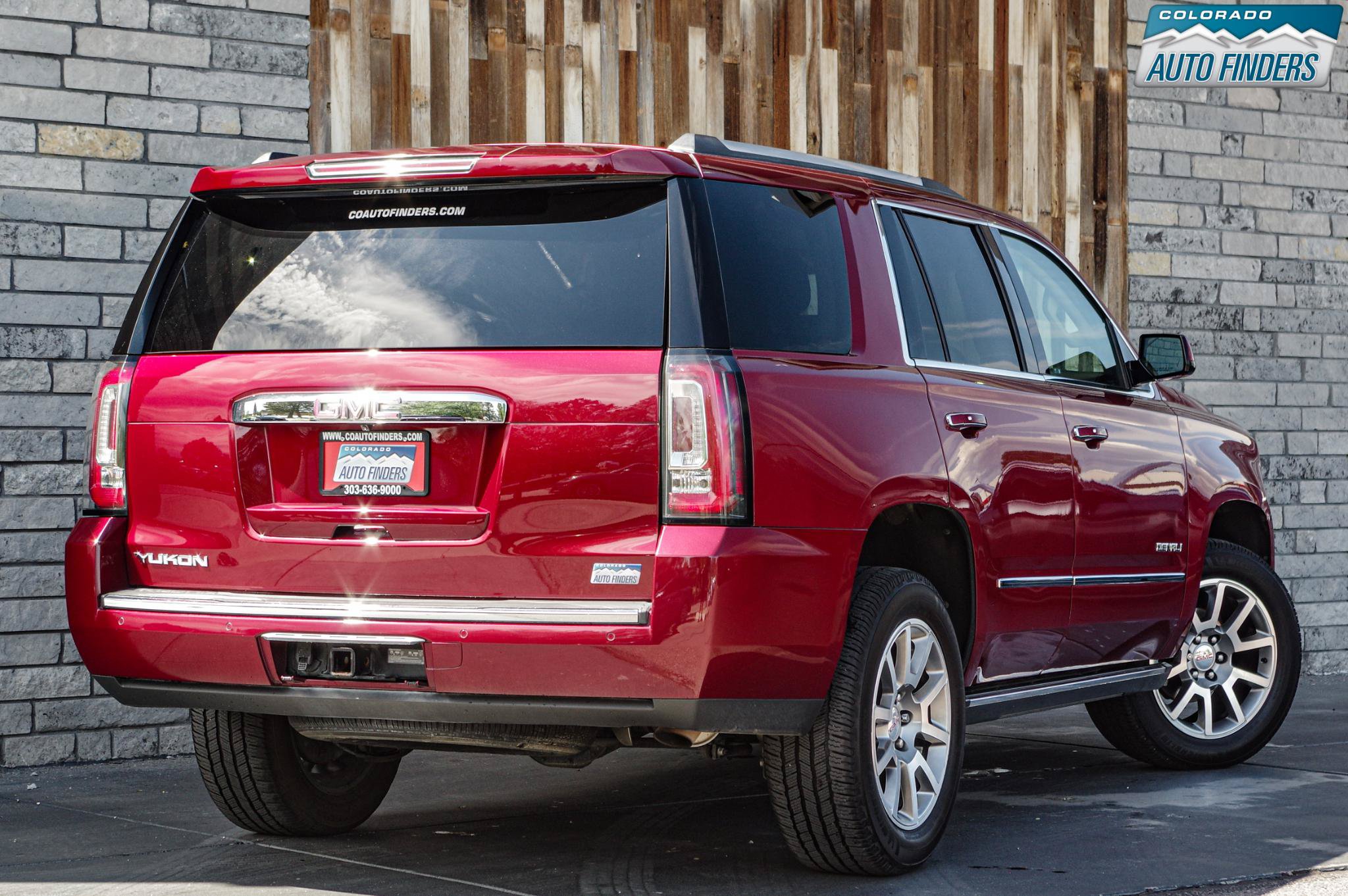Used 2019 GMC Yukon Denali w/ Open Road Package AWD/4WD image 7