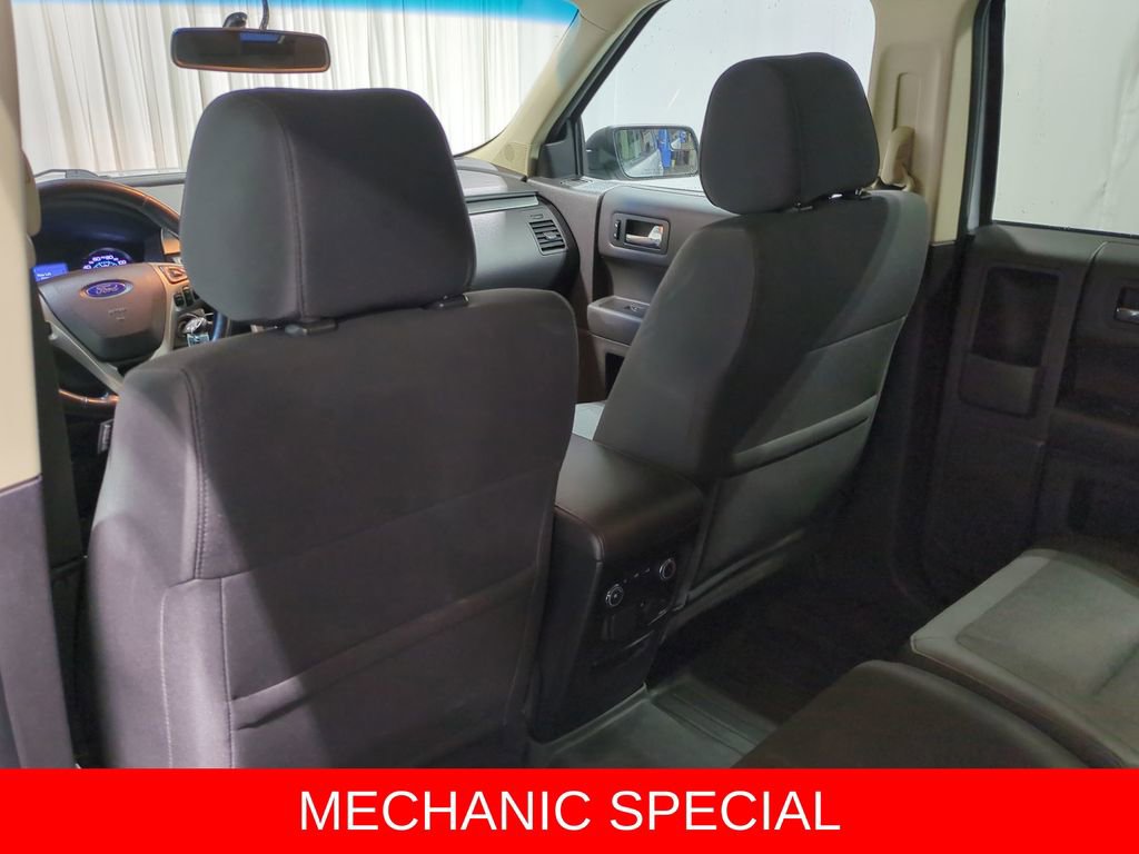 Used 2015 Ford Flex SE image 18