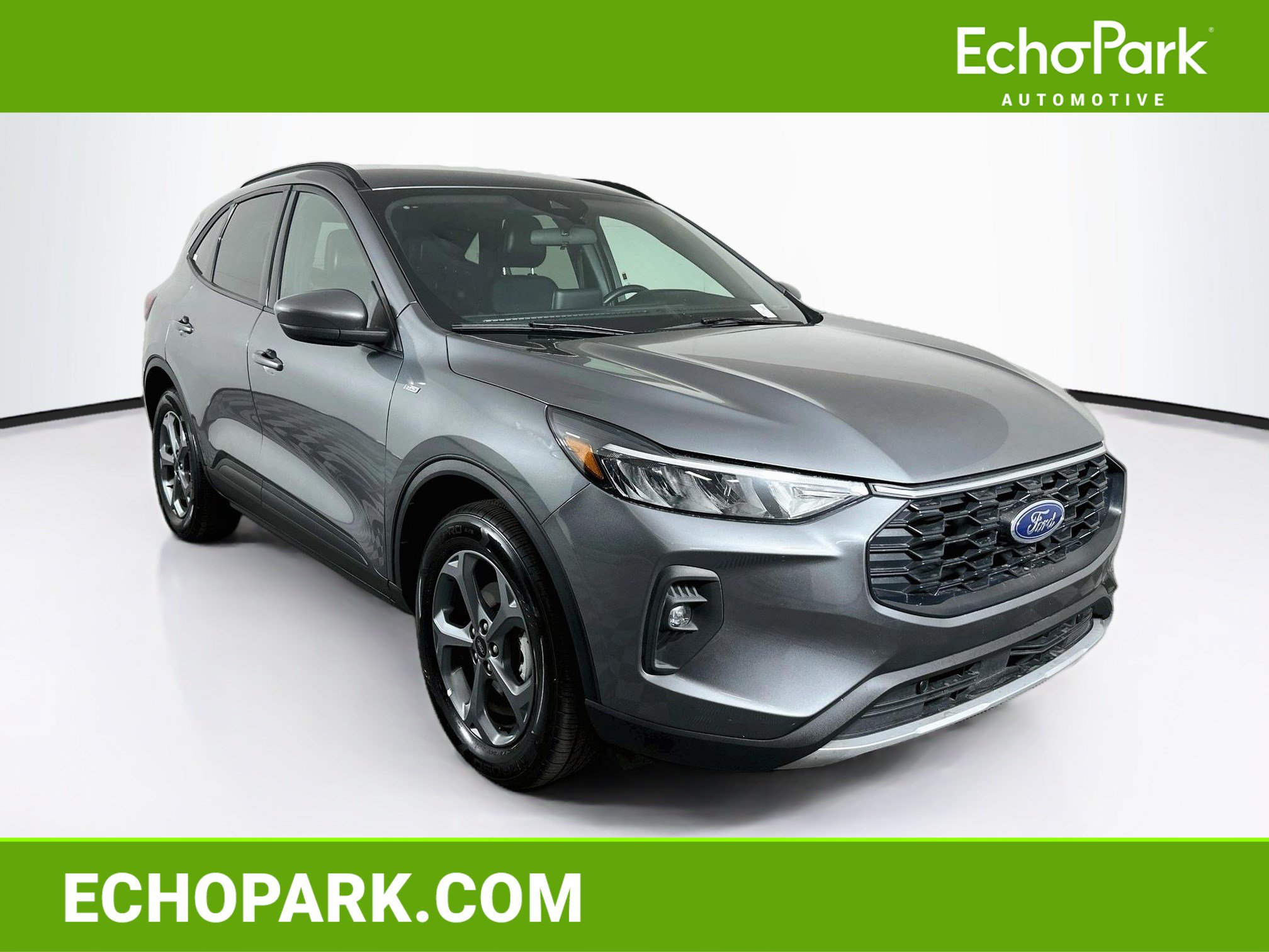Used 2025 Ford Escape ST-Line Select AWD/4WD image 1