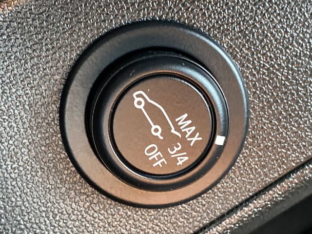 Used 2023 Chevrolet Equinox LT FWD image 36