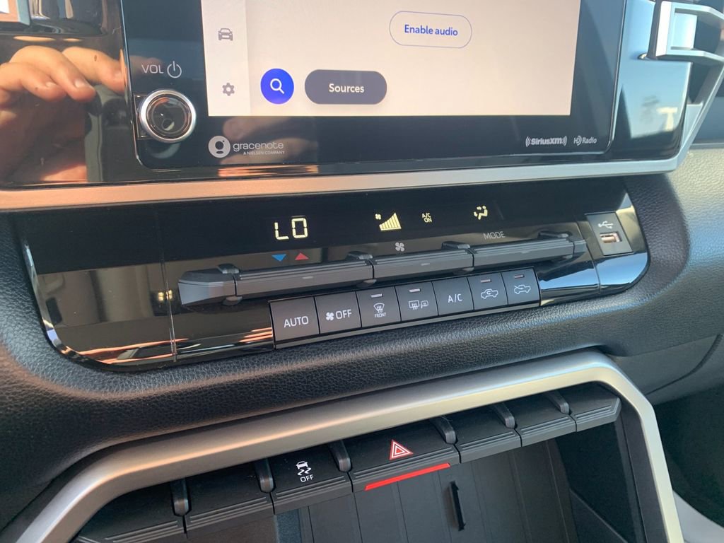 Used 2022 Toyota Tundra SR5 w/ SR5 Convenience Package image 23