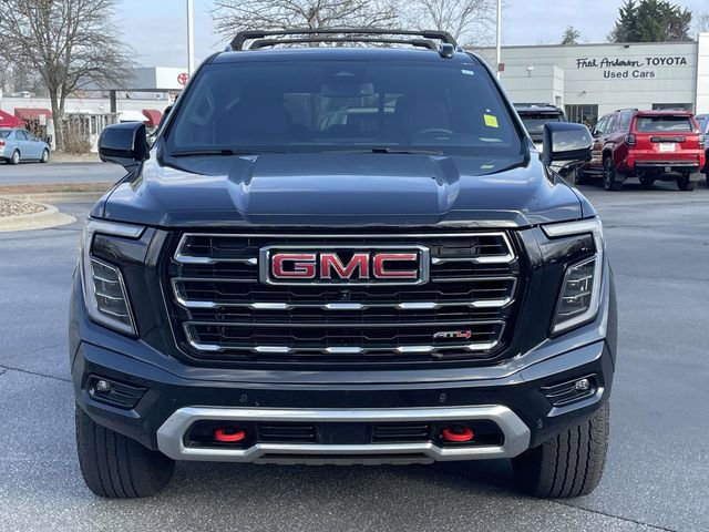 Used 2025 GMC Yukon AT4 image 8