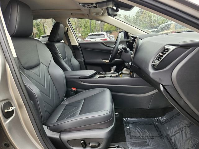 Certified 2025 Lexus NX 350h AWD w/ Accessory Package (2T) image 21
