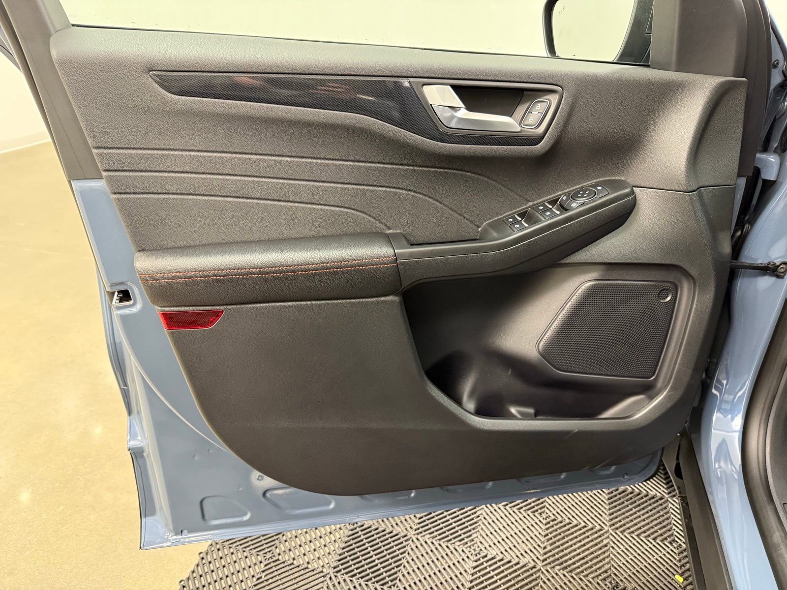 New 2026 Ford Escape ST-Line w/ Tech Pack #1 image 7