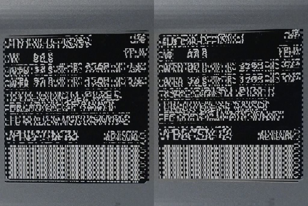 Certified 2025 Porsche Cayenne S image 28