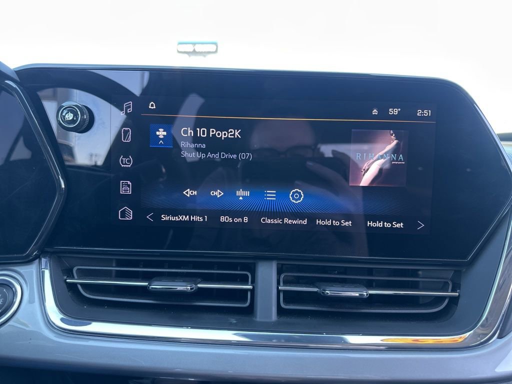 Used 2025 Chevrolet Trax LT FWD image 30