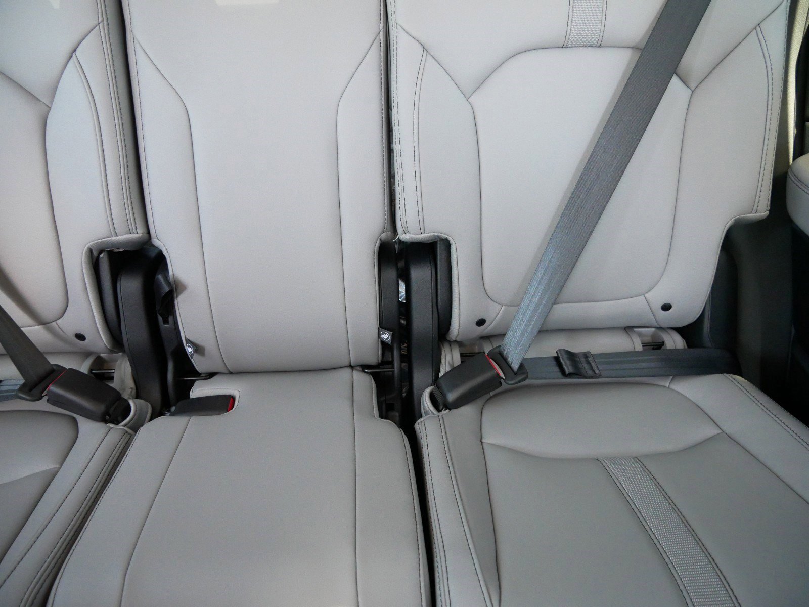 New 2025 Honda Pilot EX-L image 12