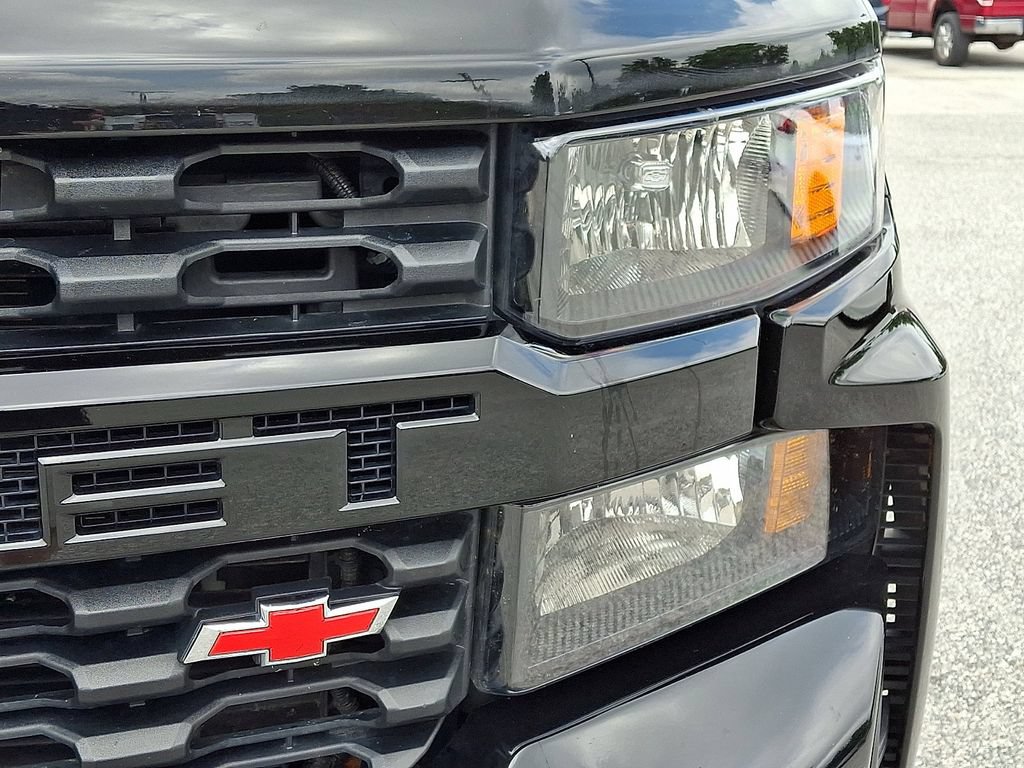 Used 2022 Chevrolet Silverado 1500 Custom w/ Rally Edition AWD/4WD image 12