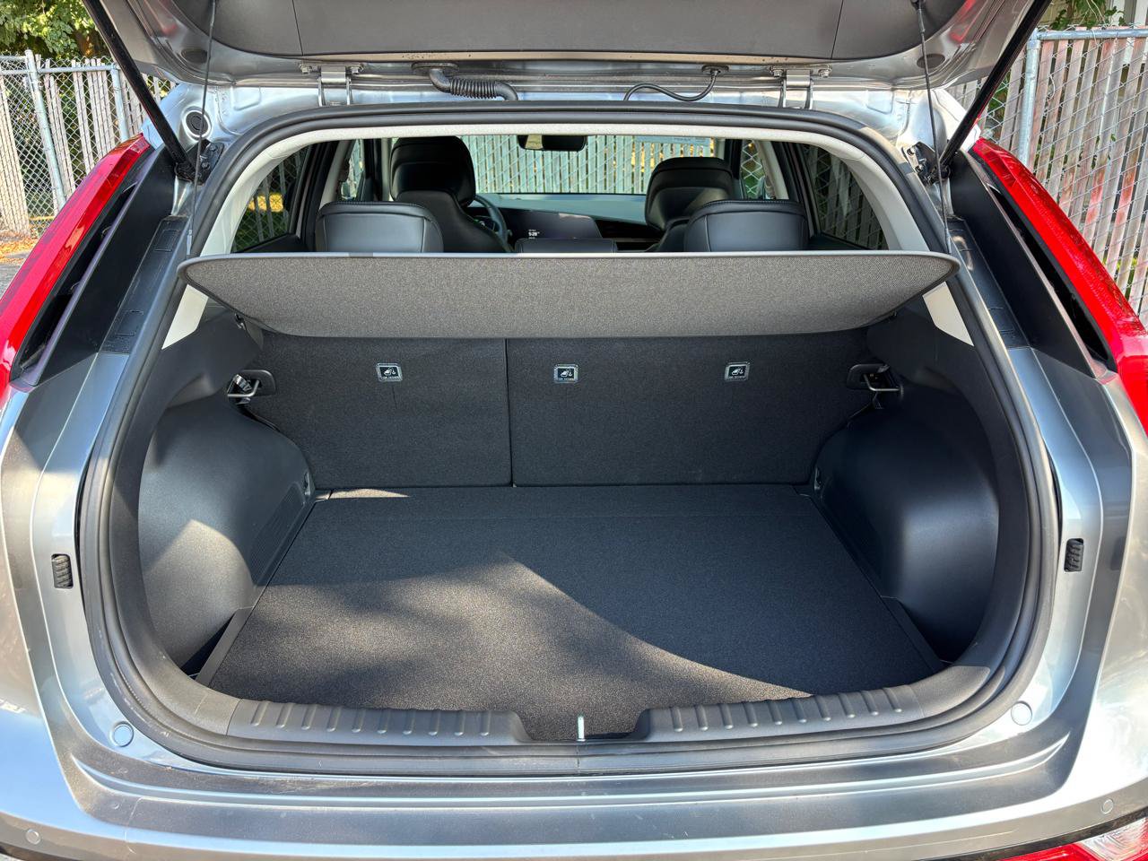 Used 2024 Kia Niro EX Touring FWD image 8