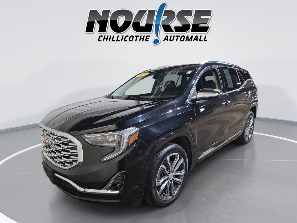 Used 2019 GMC Terrain Denali w/ Driver Alert Package II FWD image 1