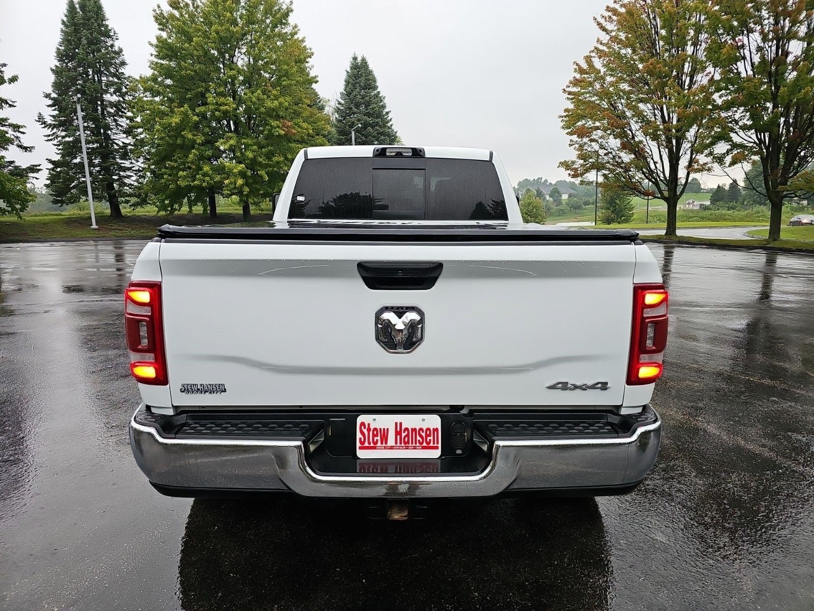 Used 2024 RAM 3500 Tradesman w/ Safety Group AWD/4WD image 5