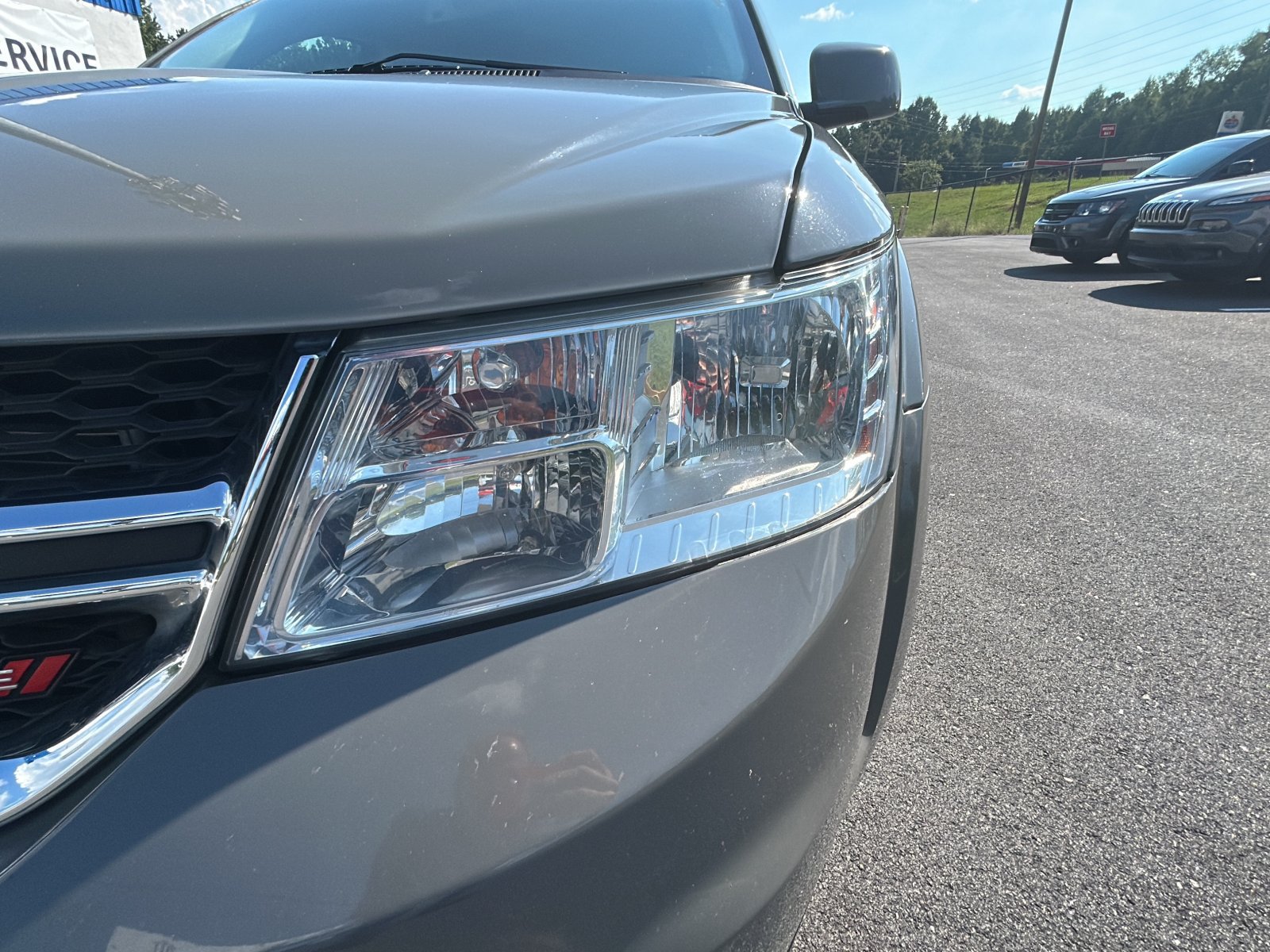 Used 2019 Dodge Journey SE w/ Premium Group FWD image 12