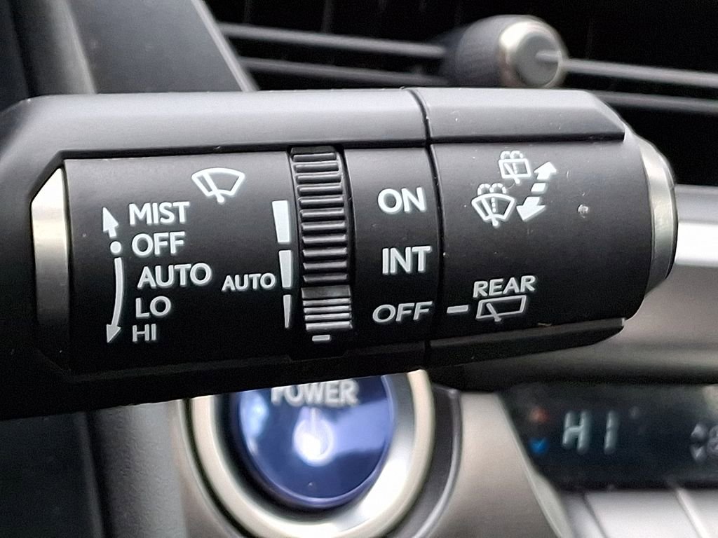 Used 2022 Lexus UX 250h w/ Premium Package image 29