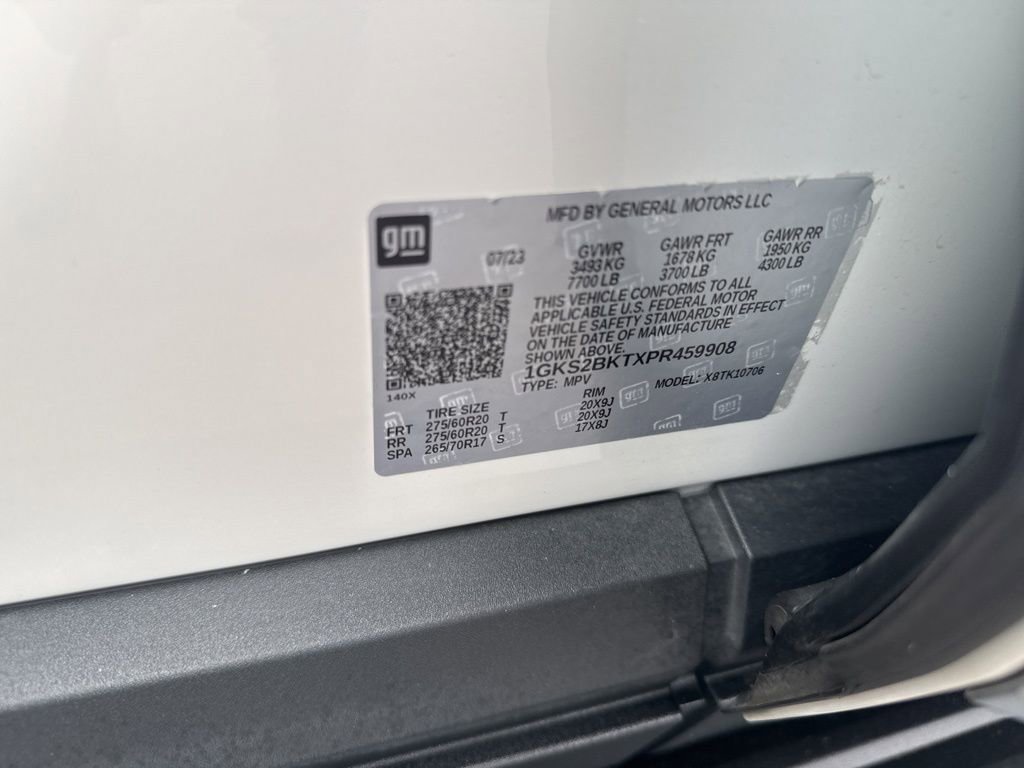 Used 2023 GMC Yukon SLT w/ SLT Premium Package image 38