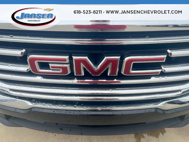 Used 2024 GMC Terrain SLT image 30