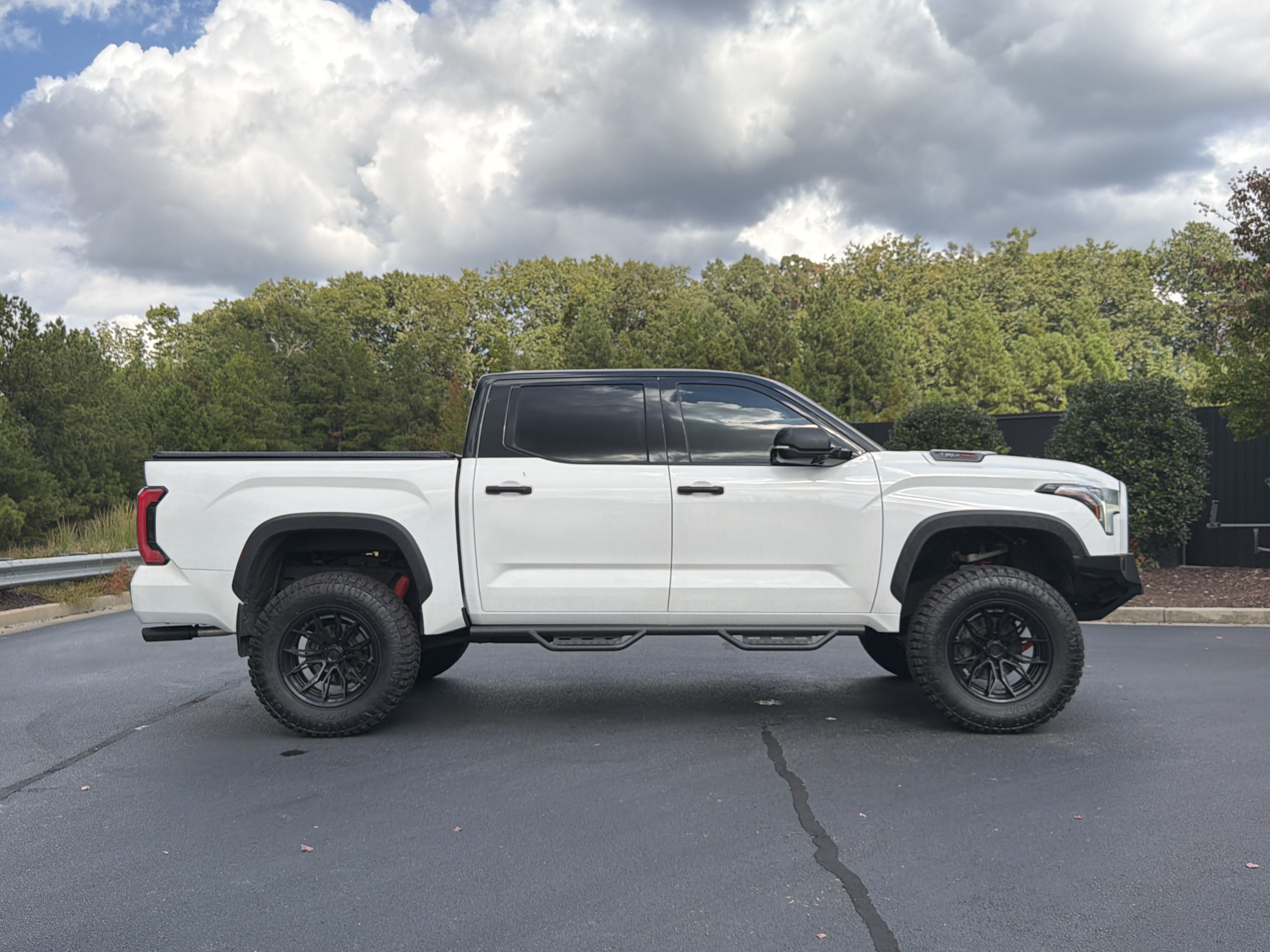 Used 2022 Toyota Tundra TRD Pro AWD/4WD image 5