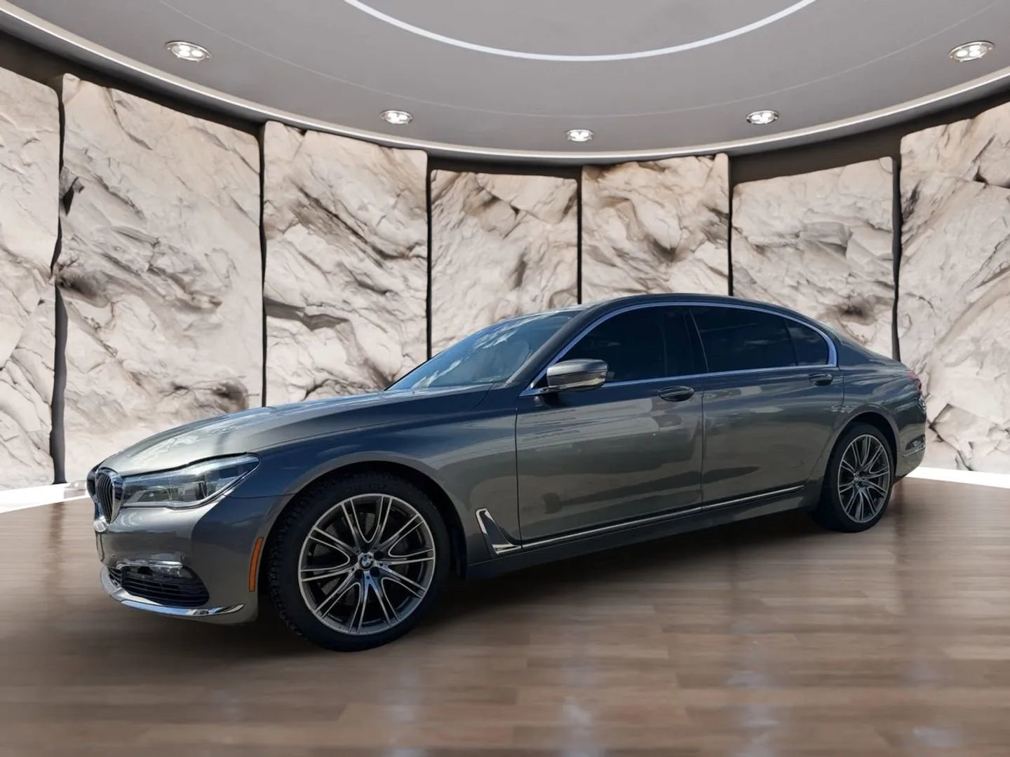 Used 2016 BMW 750i RWD image 5