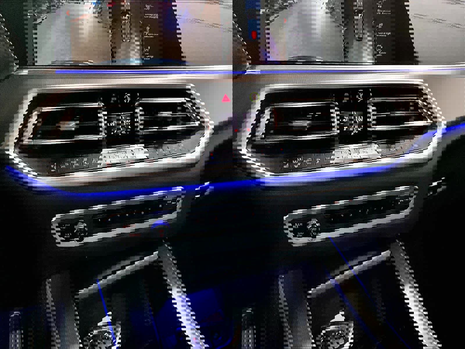 Used 2022 BMW X5 M50i w/ Executive Package image 33