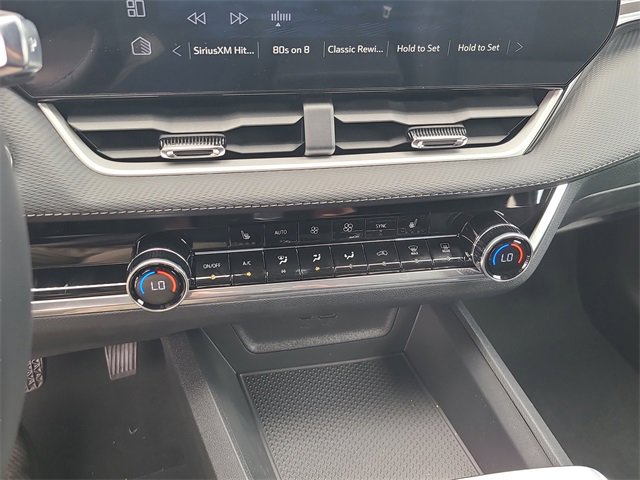 New 2026 Chevrolet Equinox LT w/ Convenience Package II image 33