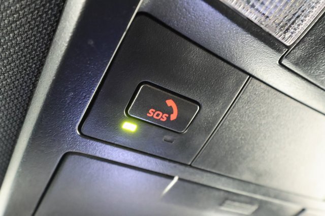 Used 2023 Toyota Tacoma TRD Sport w/ TRD Premium Sport Package image 18