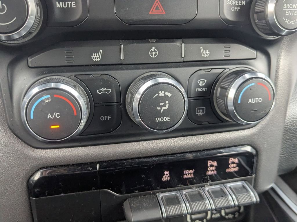 Used 2019 RAM 1500 Big Horn image 24