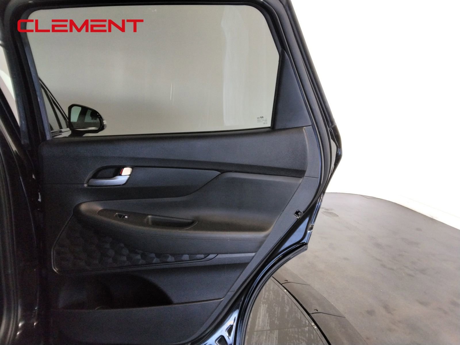 Used 2023 Hyundai Santa Fe SEL image 34