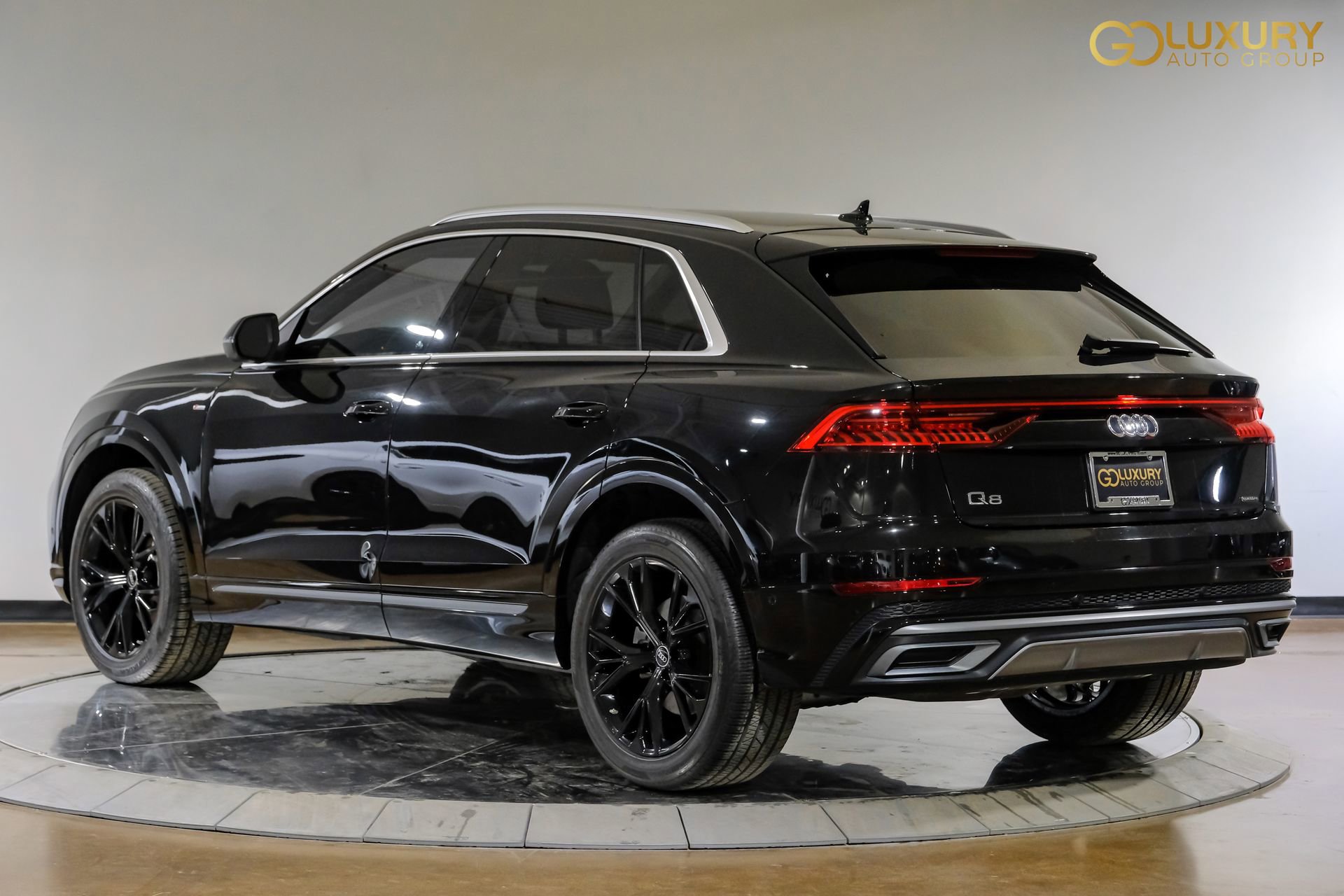 Used 2023 Audi Q8 Premium Plus w/ Premium Plus Package image 12