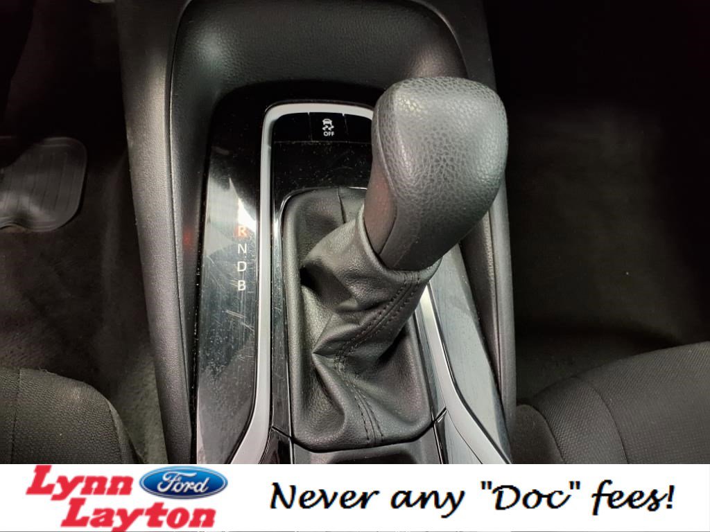 Used 2022 Toyota Corolla LE image 20
