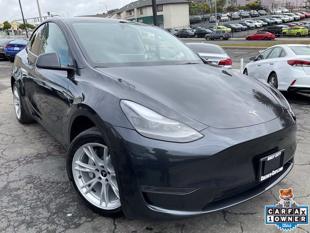 Used 2024 Tesla Model Y 2WD