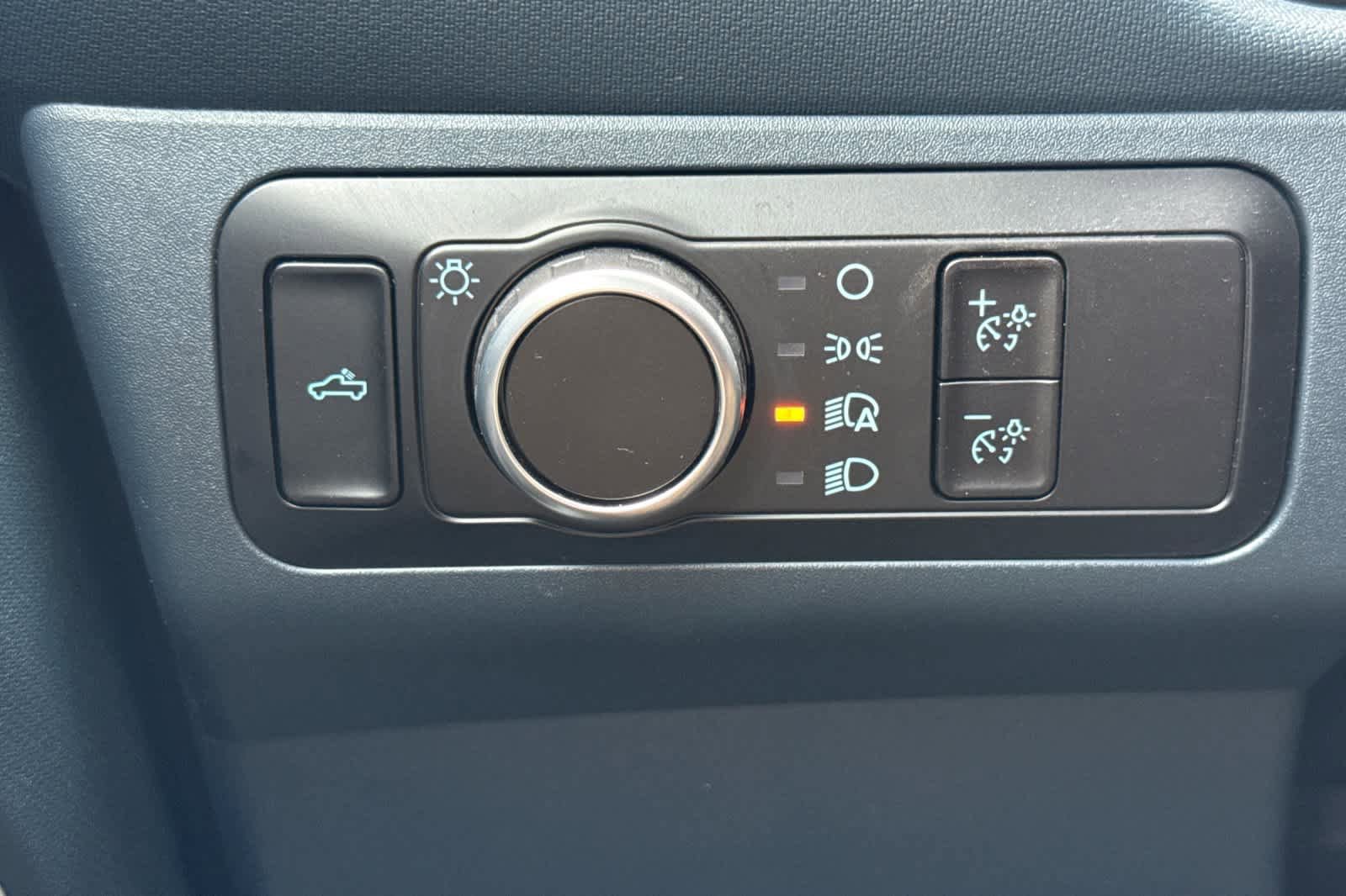 Used 2025 Ford Maverick XLT w/ Equipment Group 302A AWD/4WD image 29