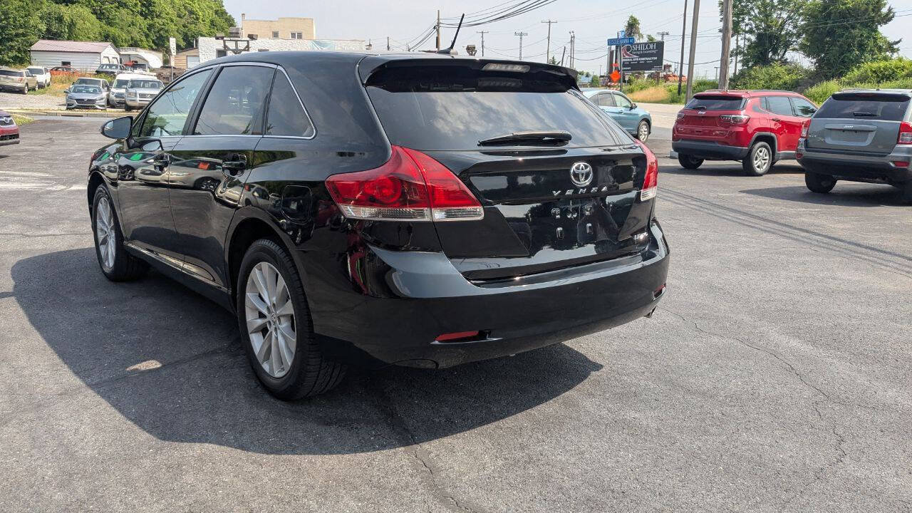Used 2015 Toyota Venza LE AWD/4WD image 19