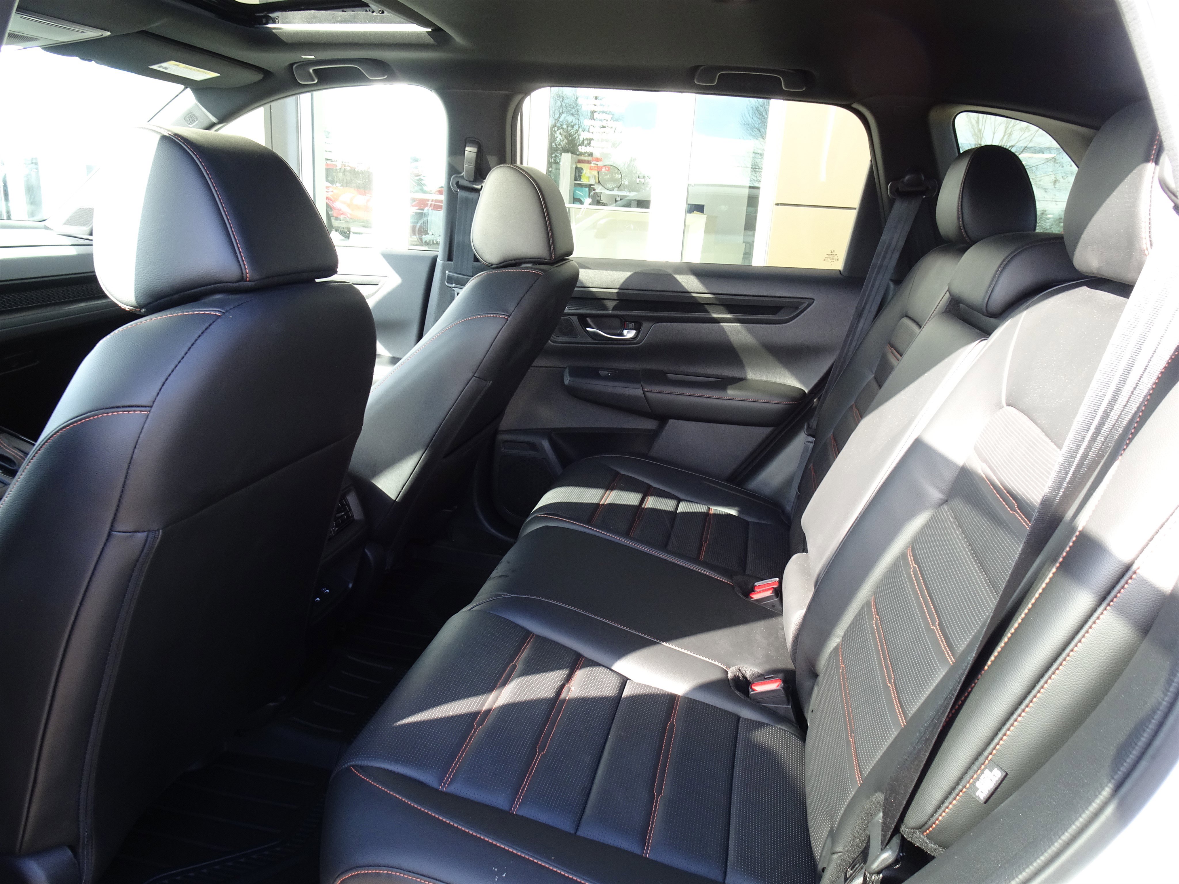 Used 2025 Honda CR-V Sport-L image 15