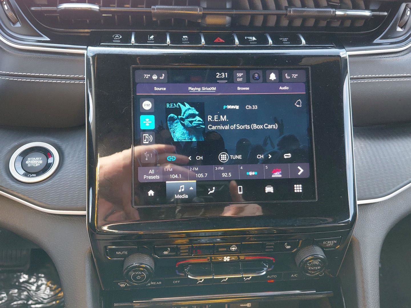 Used 2023 Jeep Grand Cherokee Altitude image 41