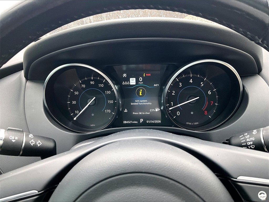 Used 2019 Jaguar F-PACE Premium image 17