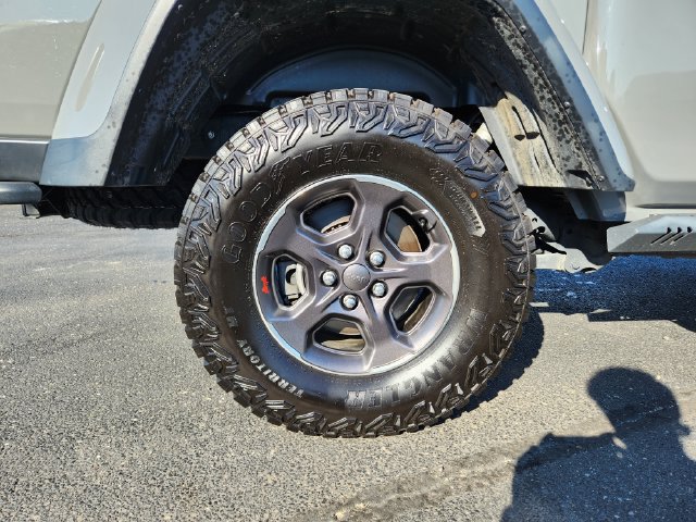 Used 2020 Jeep Gladiator Rubicon w/ Cold Weather Group AWD/4WD image 27
