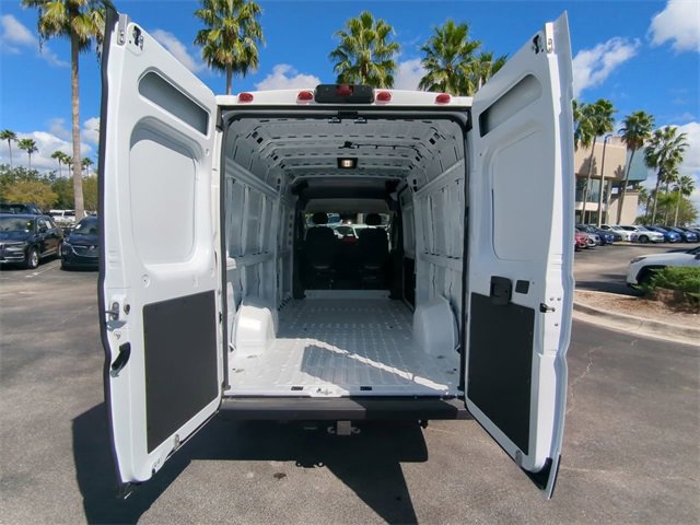New 2026 RAM ProMaster 3500 w/ Quick Order Package 22G SLT image 14