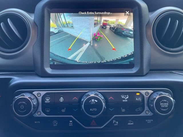Used 2021 Jeep Wrangler Unlimited Sport AWD/4WD image 19