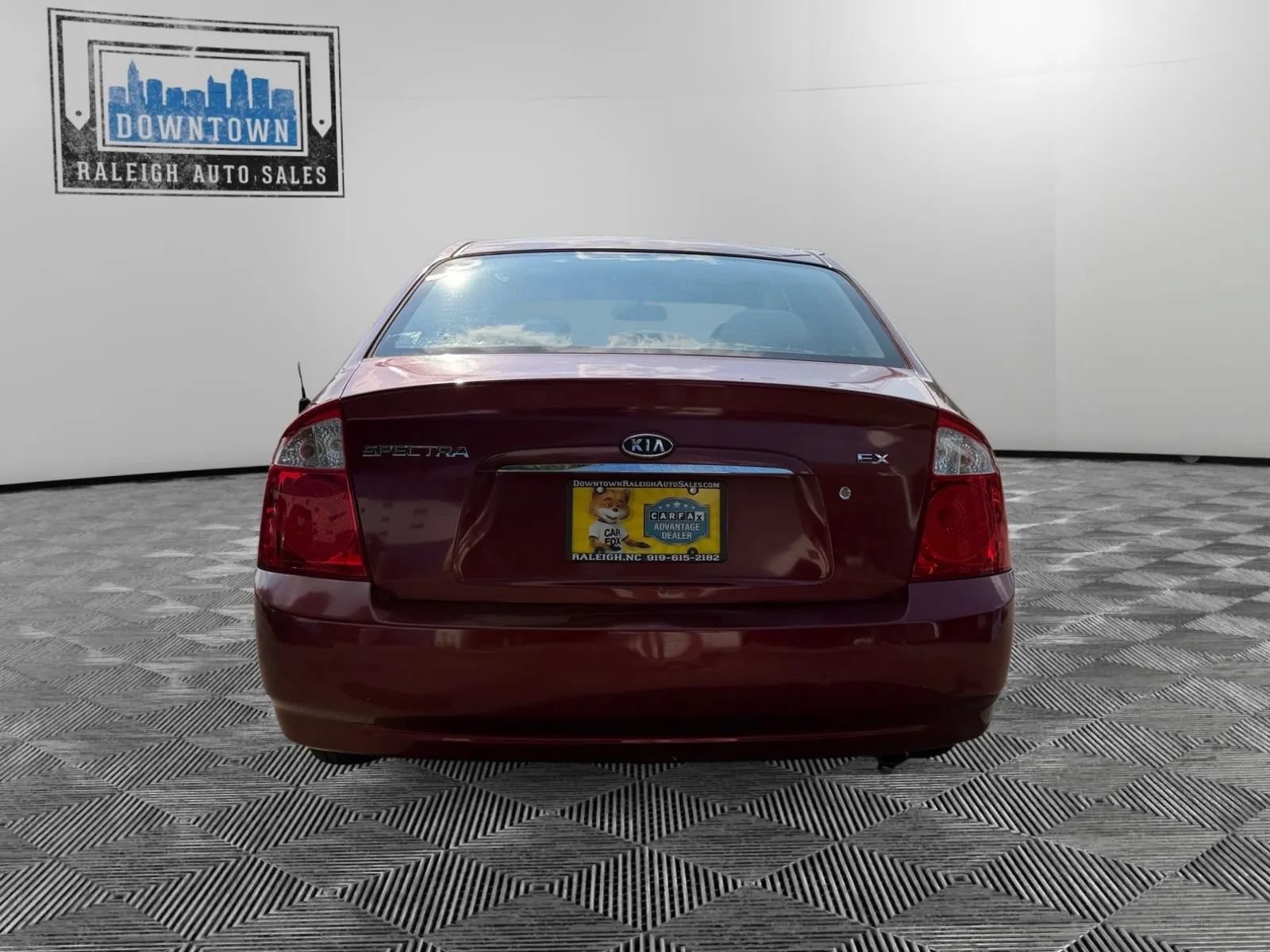 Used 2006 Kia Spectra EX FWD image 7