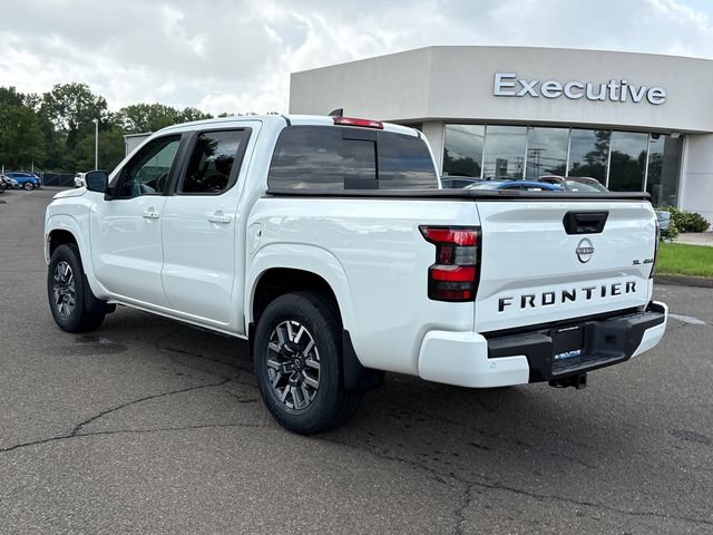 Certified 2024 Nissan Frontier SL w/ Technology Package AWD/4WD image 4