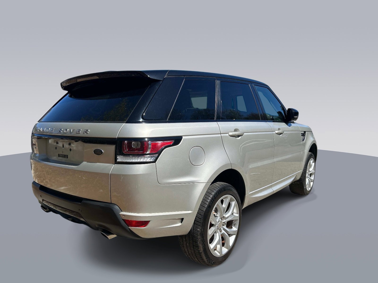 Used 2014 Land Rover Range Rover Sport Autobiography AWD/4WD image 3
