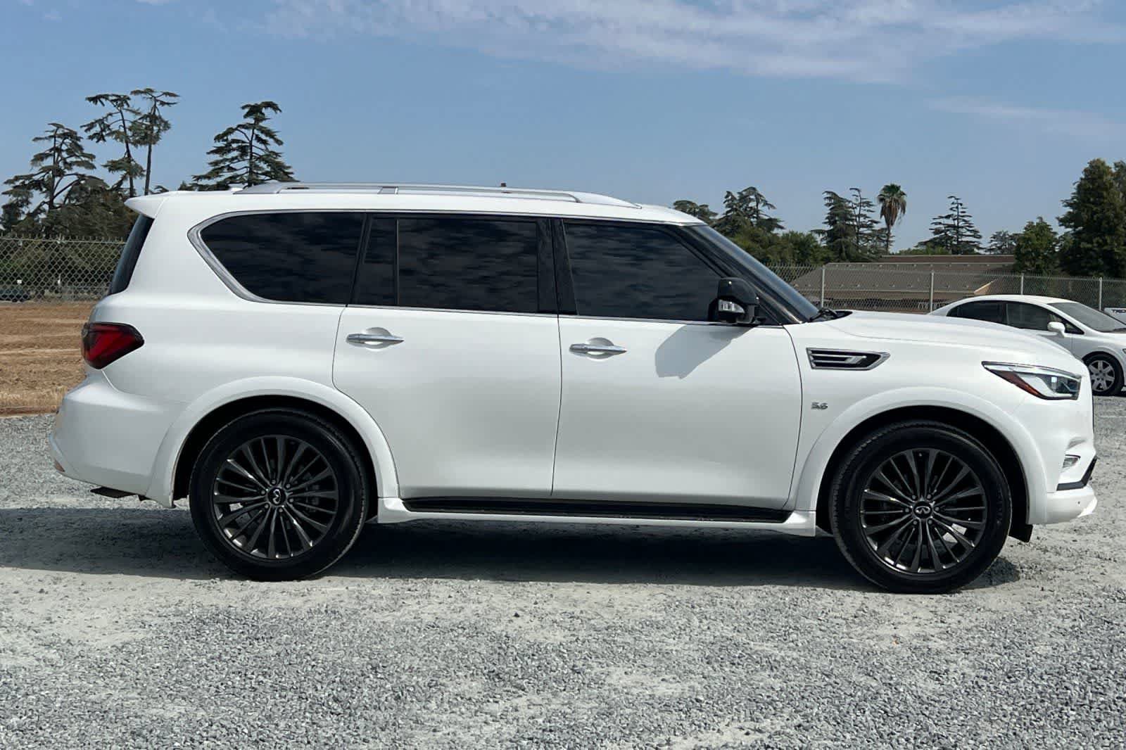 Used 2020 INFINITI QX80 Luxe w/ Edition 30 Package RWD image 9