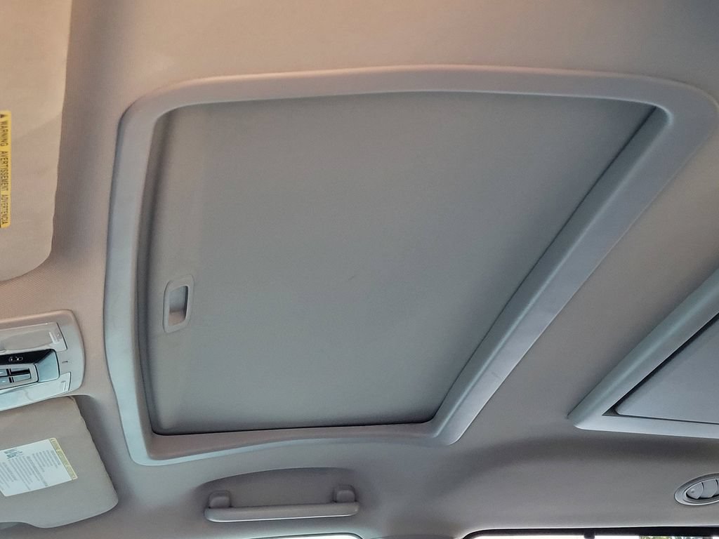 Used 2015 Toyota Sienna Limited Premium AWD/4WD image 9