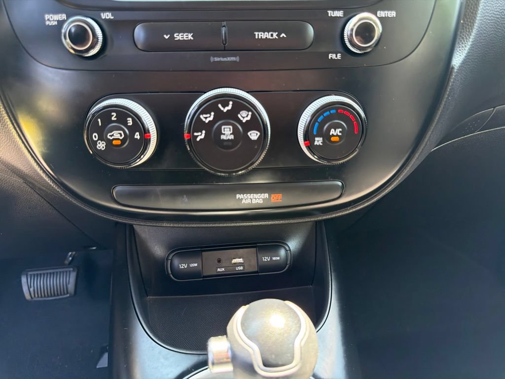 Used 2019 Kia Soul FWD image 20