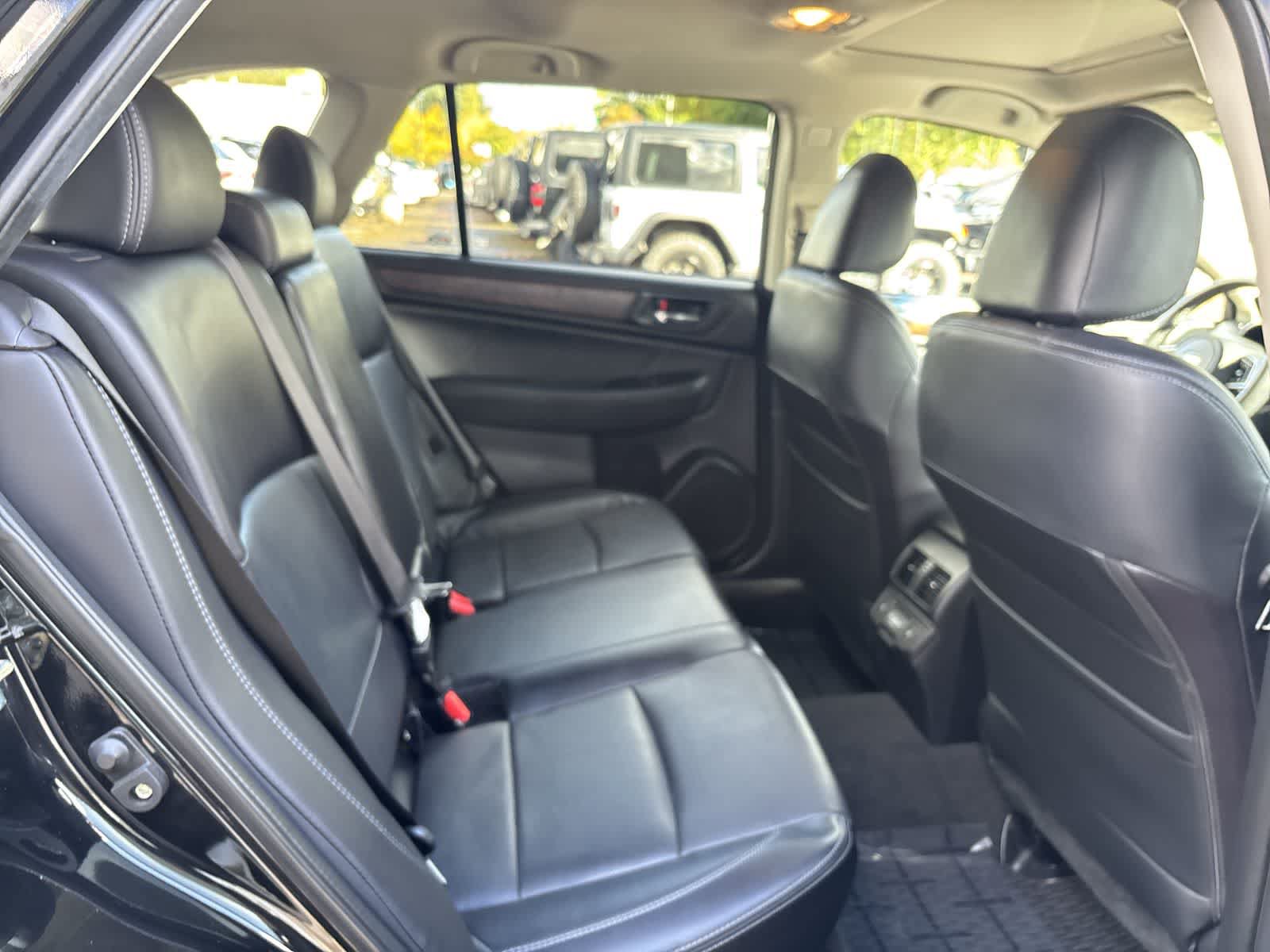 Used 2018 Subaru Outback 2.5i Limited AWD/4WD image 7