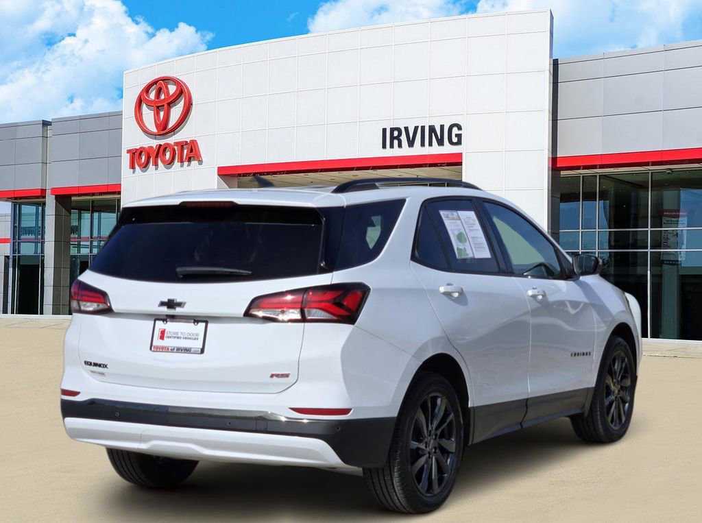 Used 2023 Chevrolet Equinox RS image 4