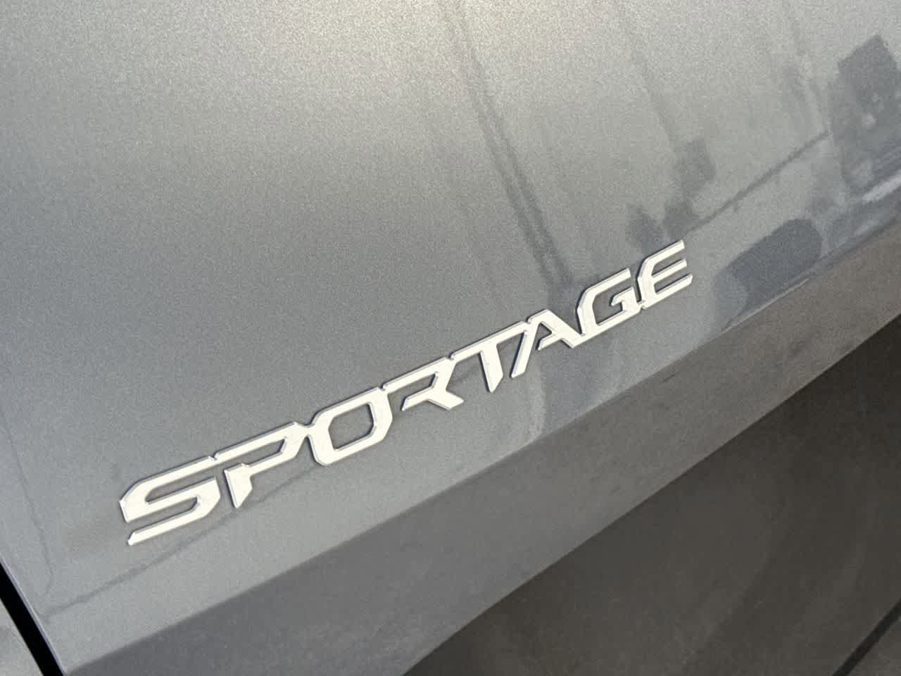 Used 2023 Kia Sportage EX FWD image 10