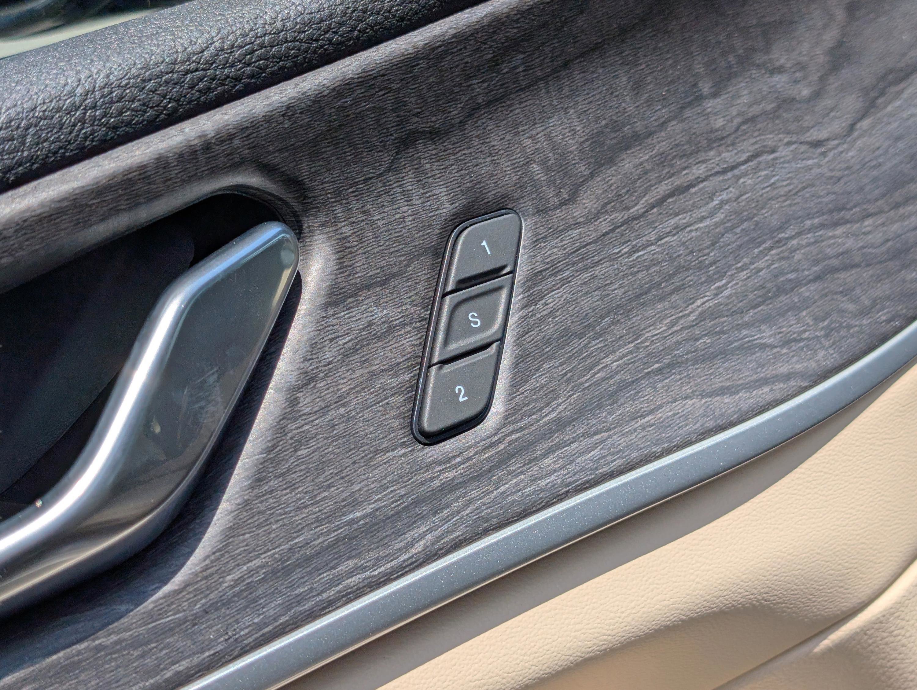 New 2025 Jeep Grand Cherokee Limited w/ Luxury Tech Group II image 14