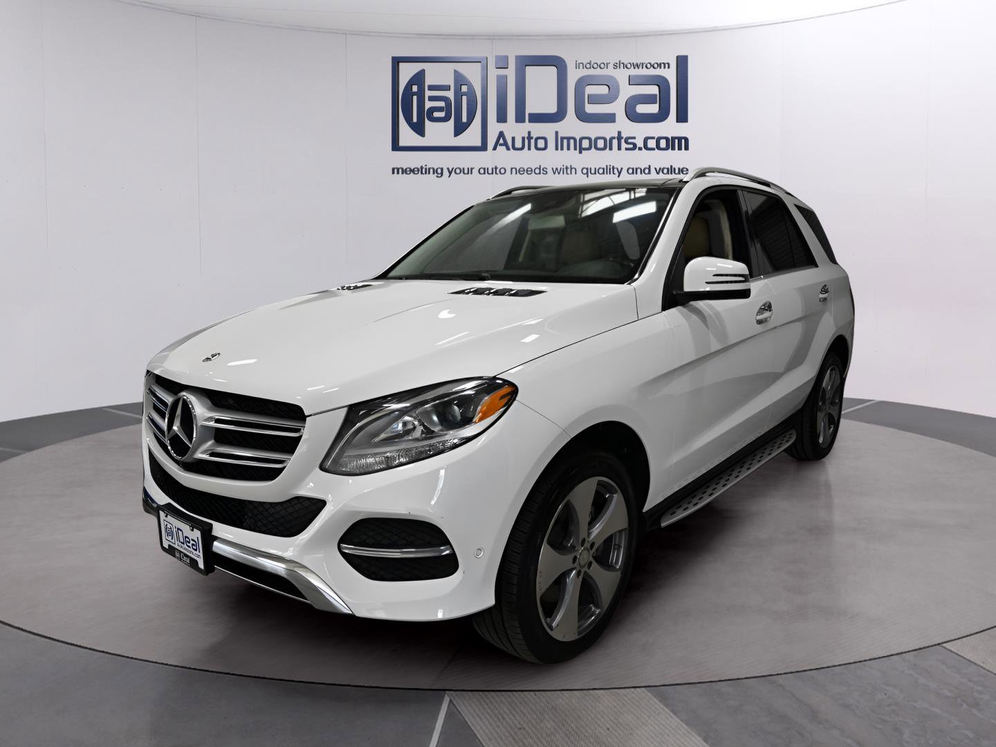 Used 2019 Mercedes-Benz GLE 400 4MATIC w/ Premium 1 Package image 1