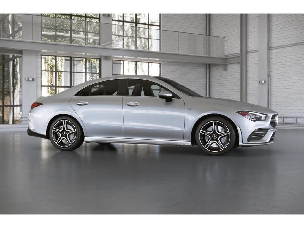 Certified 2022 Mercedes-Benz CLA 35 AMG 4MATIC image 15