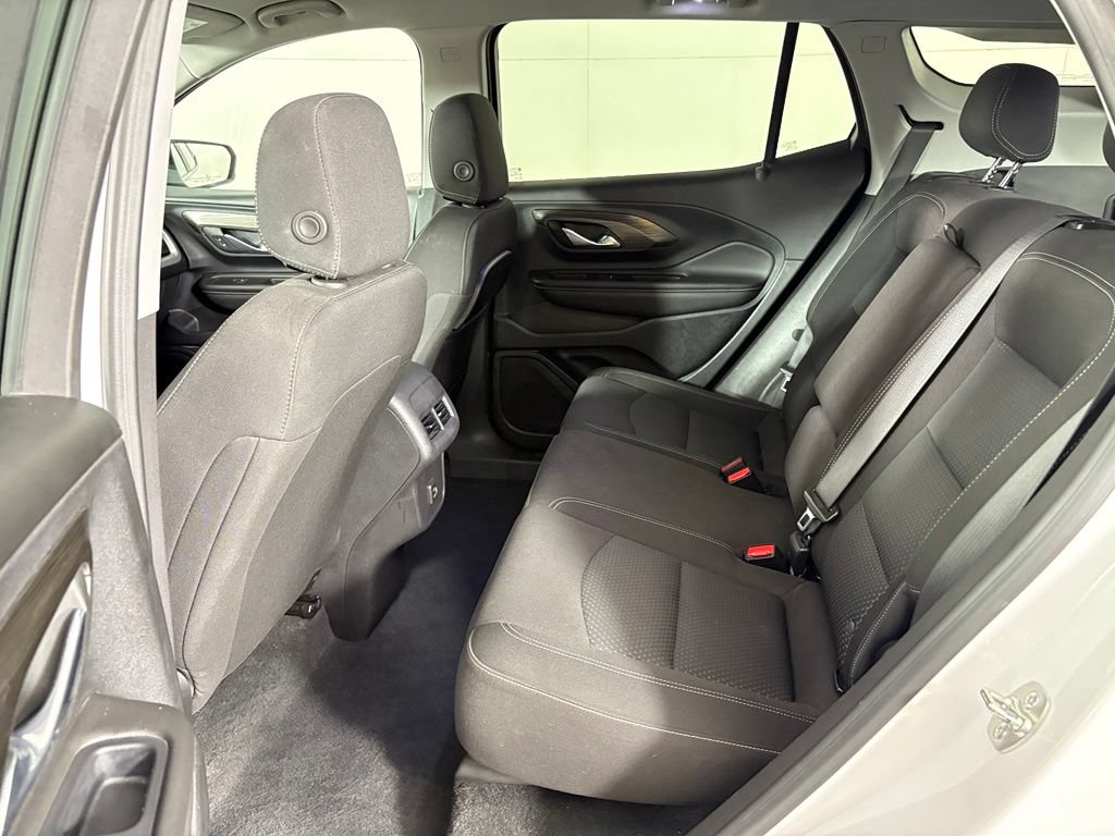 Used 2024 GMC Terrain SLE FWD image 35